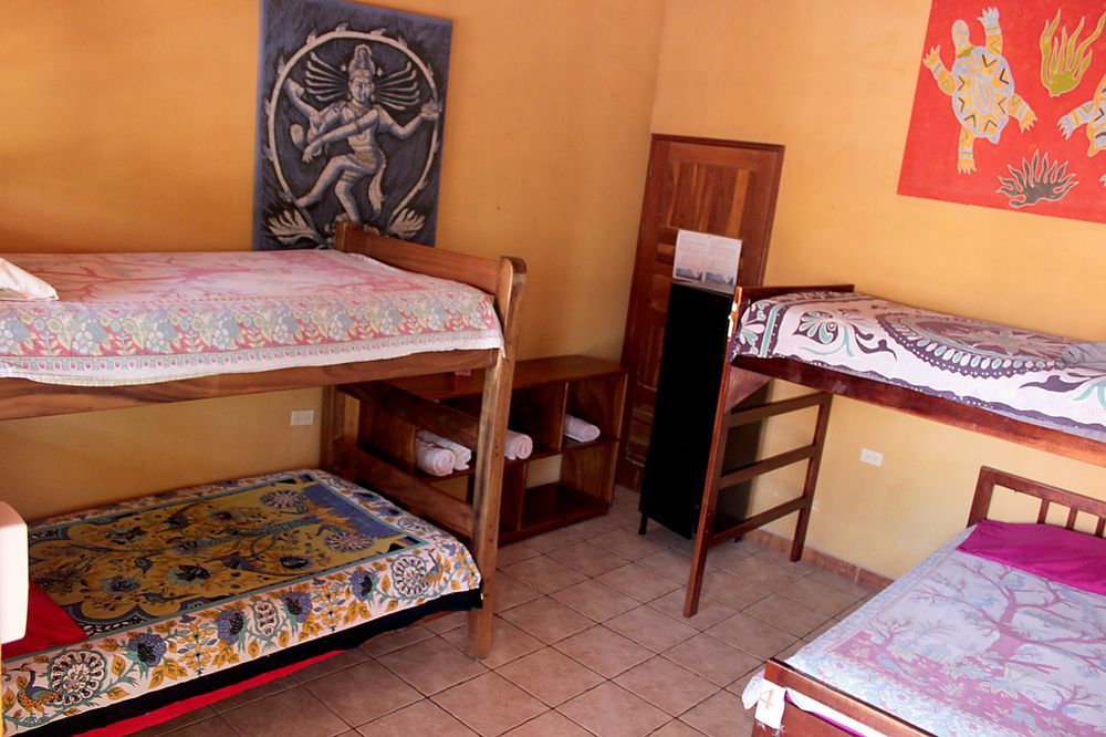 Casa Zen Guesthouse & Yoga Center Playa Santa Teresa  Exterior photo