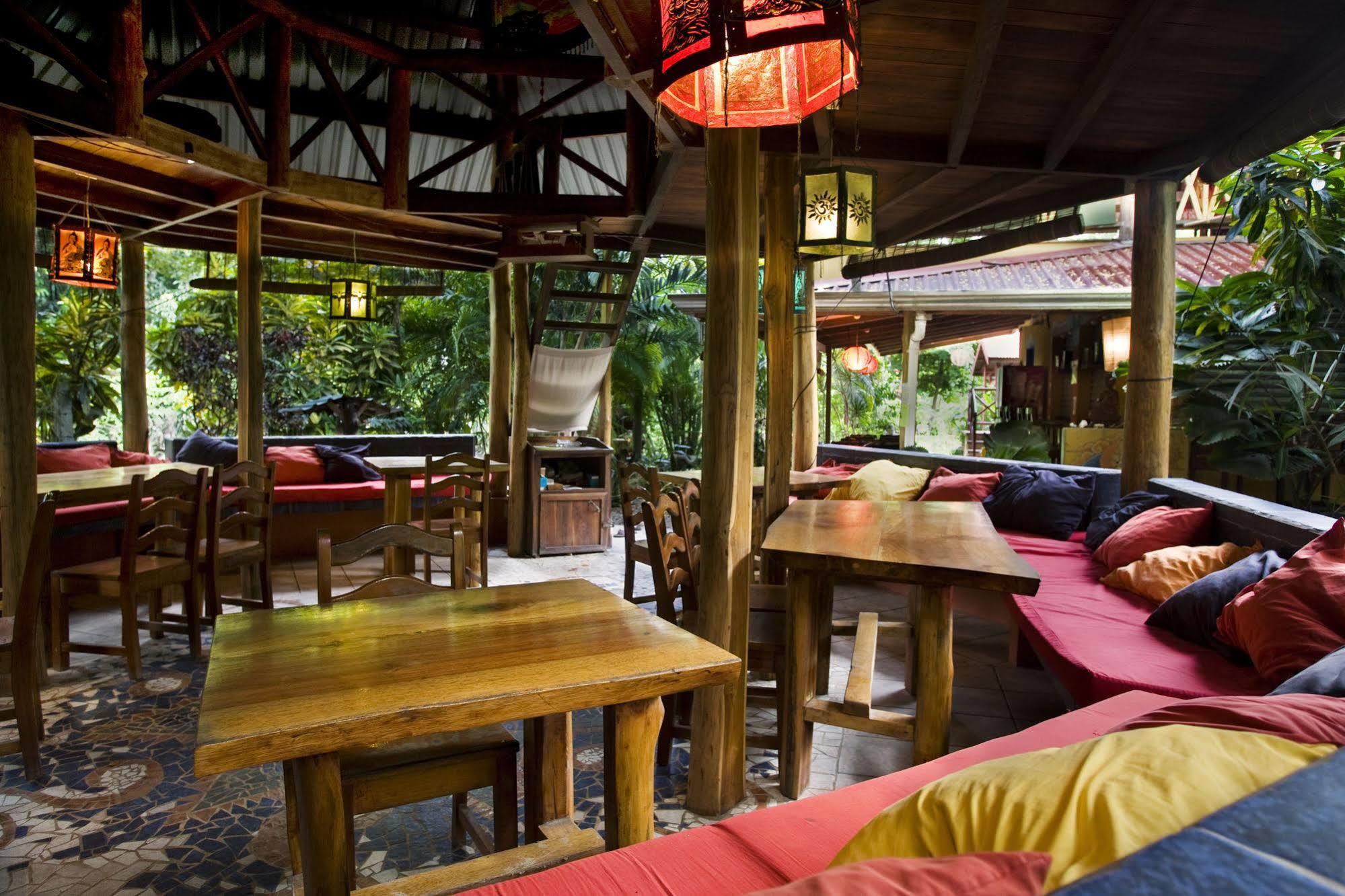 Casa Zen Guesthouse & Yoga Center Playa Santa Teresa  Exterior photo